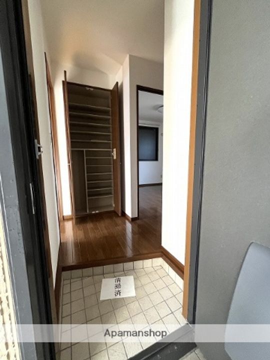 ピュアフォンターナの玄関