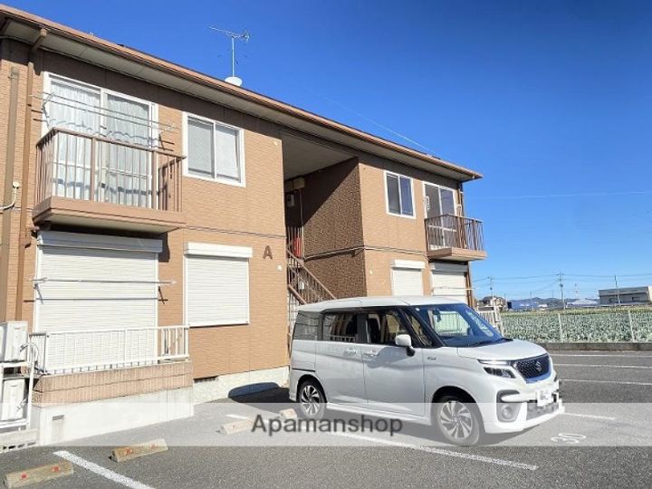 カーサ・エクセル(田部井町)A202の外観