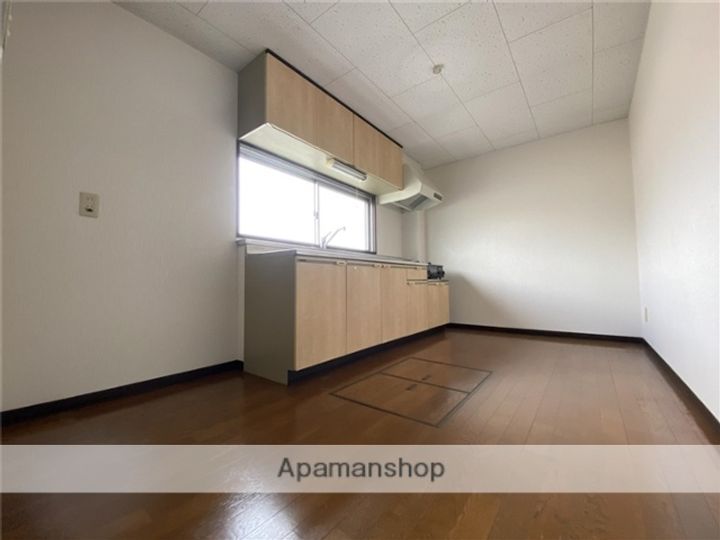 カズミハイツABB206の内装