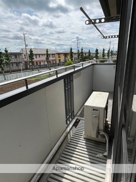 ライヴリWEW202のその他画像