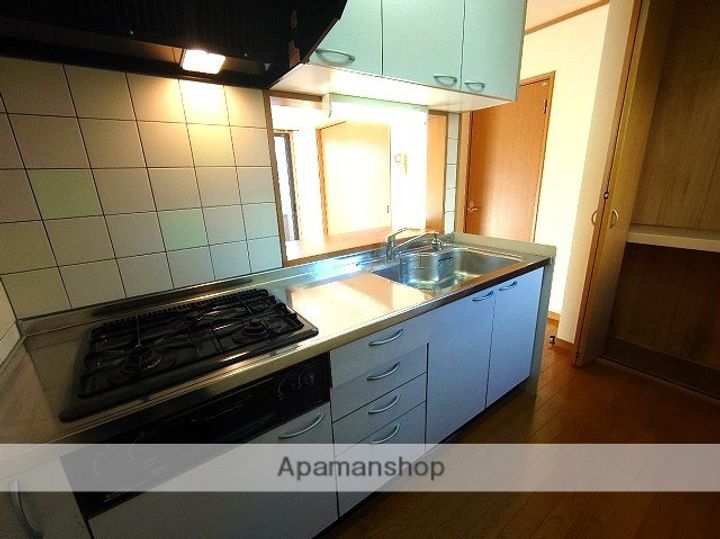 ベルティ寿102のキッチン