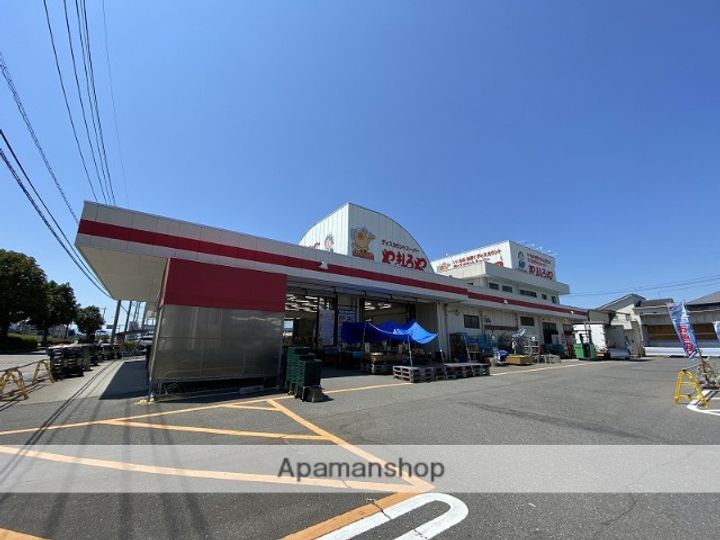 グランシャリオABの周辺