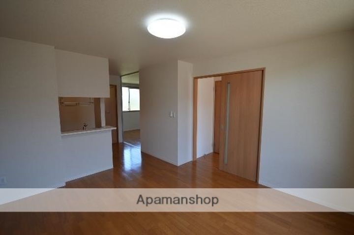 クラヴィエコスモ上泉 壱番館・弐番館2-102の内装