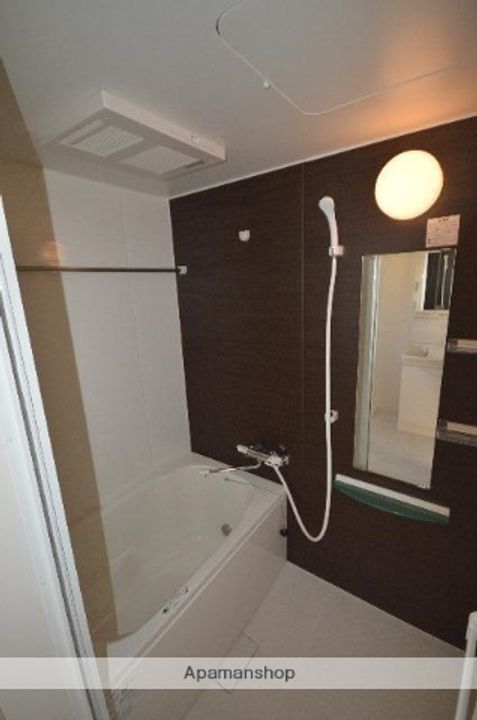 COZY COURT C・DD102の風呂