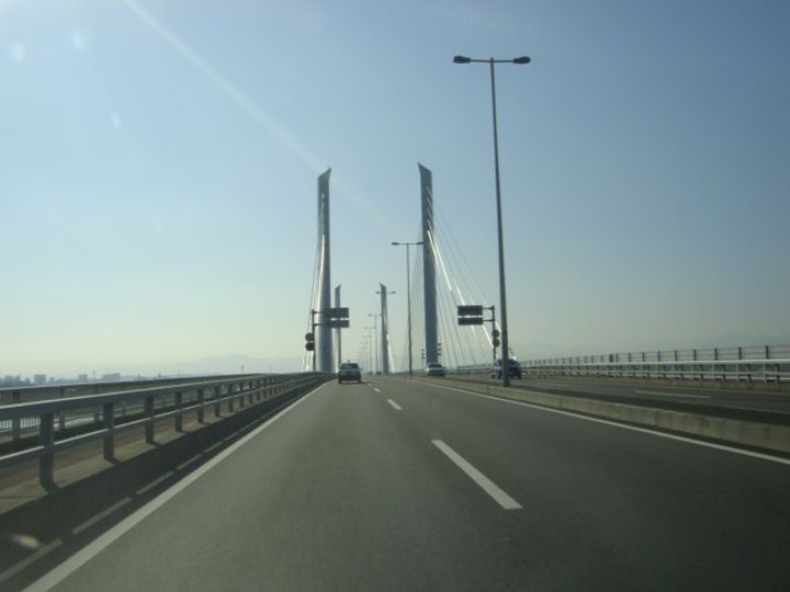 グランシャリオの周辺