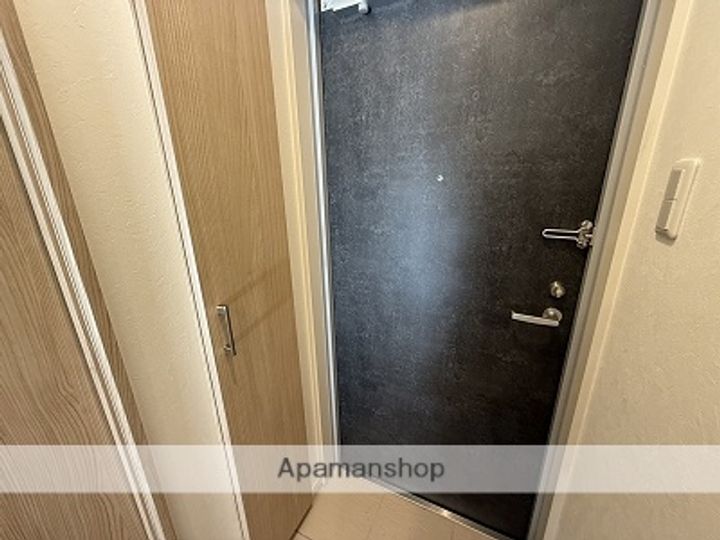 ヴィットーリアの玄関