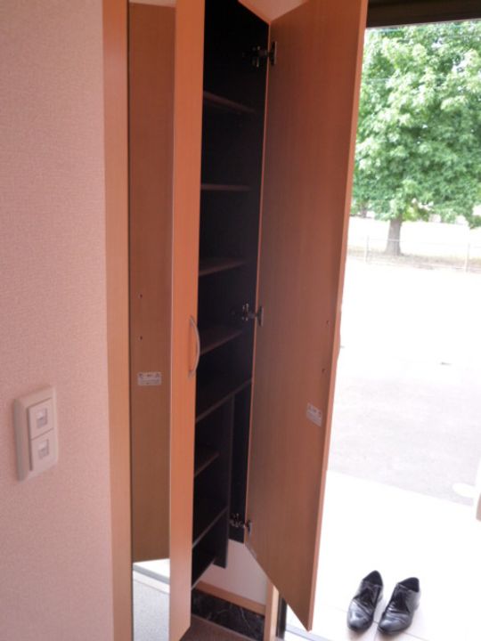 ラディーチェの玄関