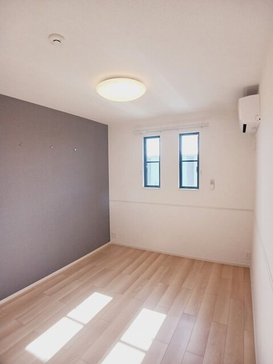 ソラーナ Aの玄関