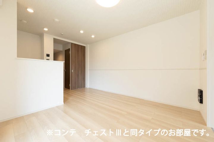 クラール 今泉の居間