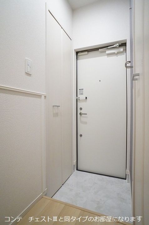 クラール 今泉の玄関