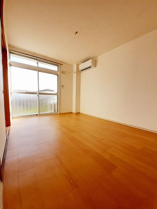 ファミール エステートⅡの居間