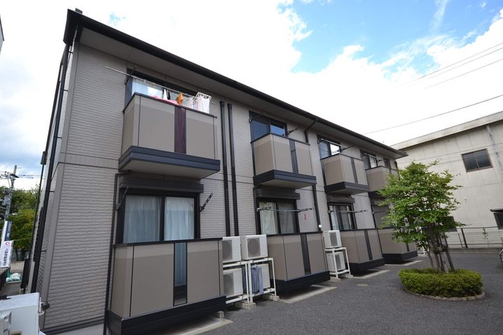 リビングタウン上並榎 Bの外観