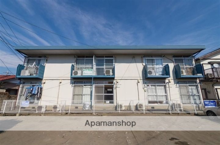 ブルーハイツの外観