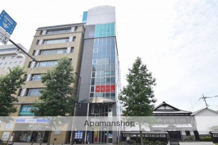 高崎ピュアビル(住居)の外観