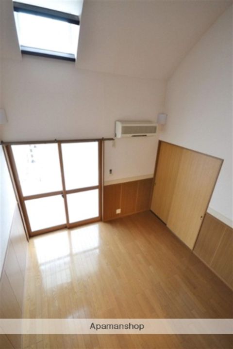 シティーハイツクレマチスA・B・C棟の居間