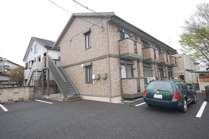 クレアールの外観