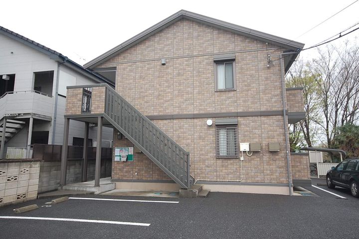 クレアールの外観