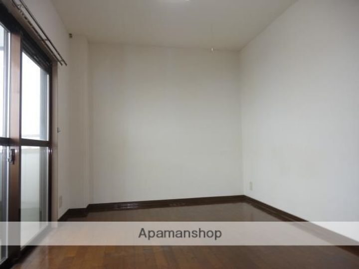 タンジェロワのその他画像