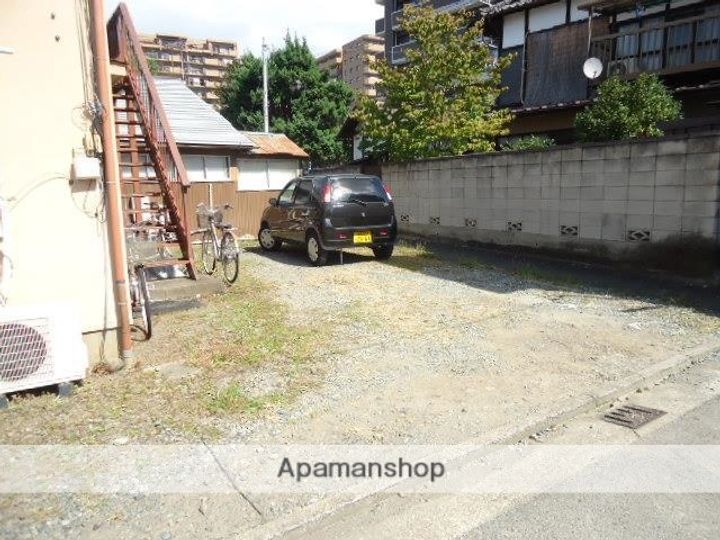 永山ハイツの外観