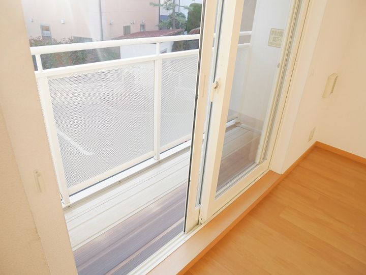 デフィー・ホワイトのその他画像