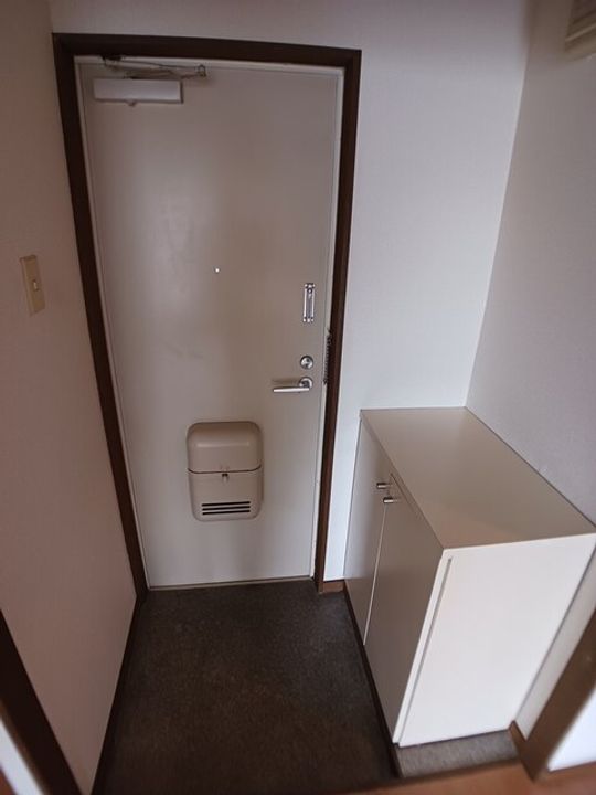 プラネット Ⅱの玄関