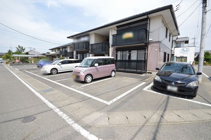 群馬県前橋市荒牧町2丁目の賃貸アパートの外観