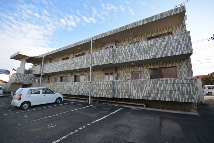 メゾンサンライズA・Bの外観