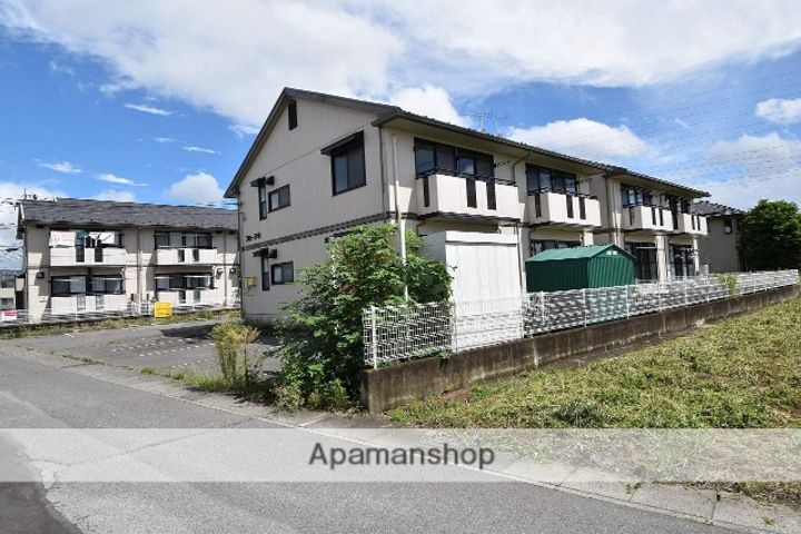 群馬県前橋市元総社町の賃貸アパートの外観