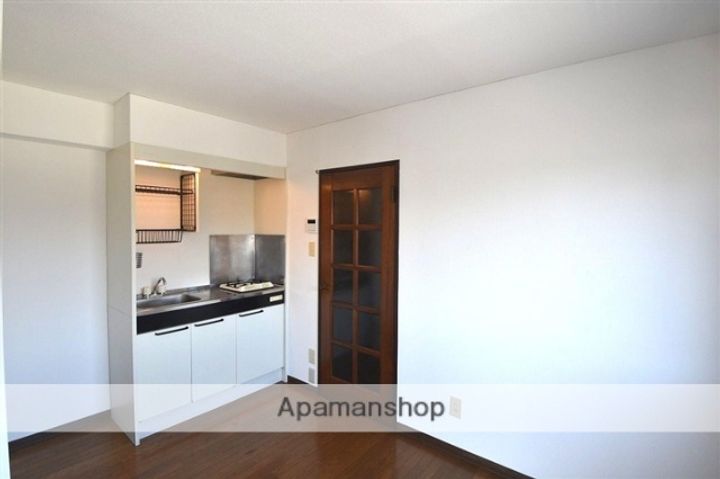 広瀬ハイツ三千鶴208の内装