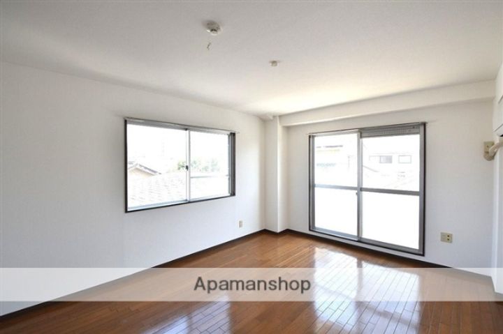 広瀬ハイツ三千鶴208の内装