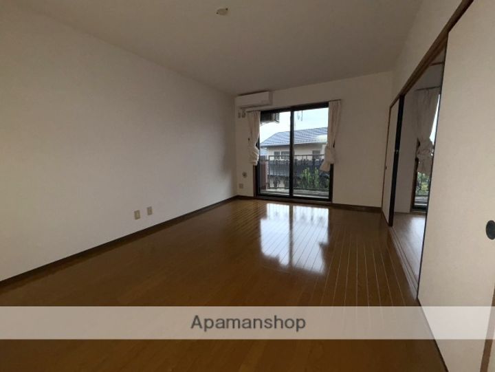 井野マンション203の内装