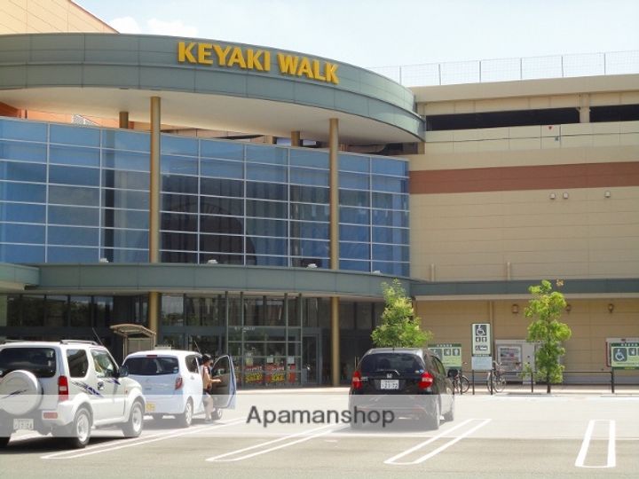 群馬県前橋市下小出町2丁目の賃貸マンションの周辺