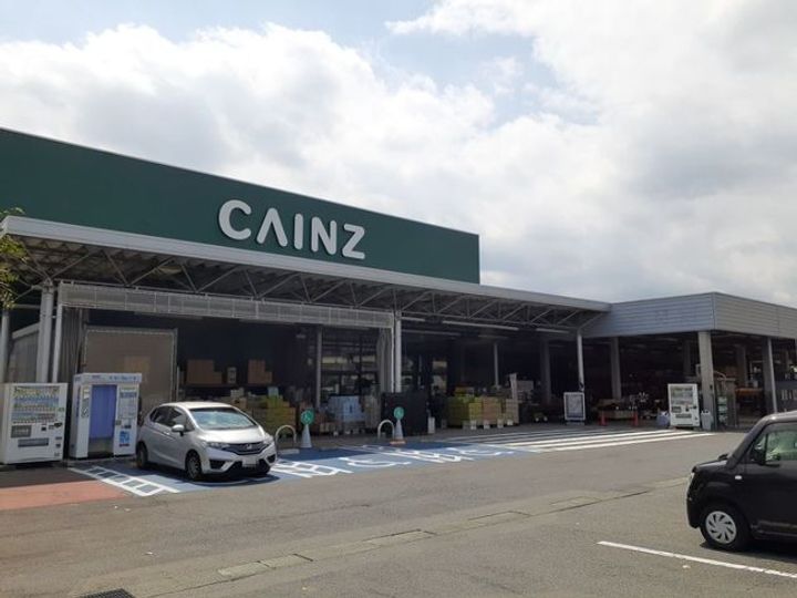 カスターニャBの周辺