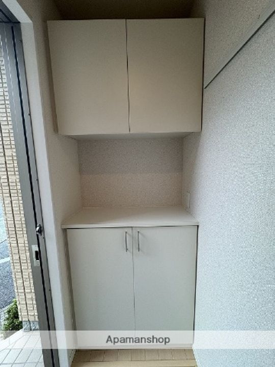 群馬県前橋市関根町2丁目の賃貸アパートの玄関