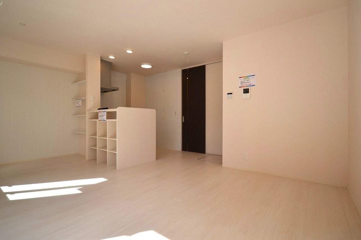 グランテラス三俣の居間