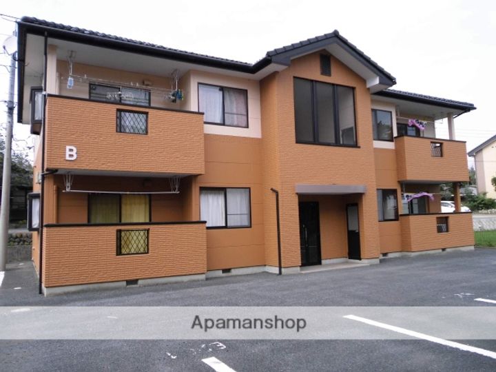 ラベンダー八幡の外観