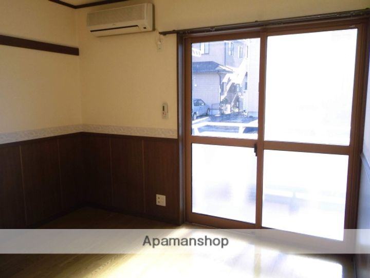 シティハイツスノーフレークの居間