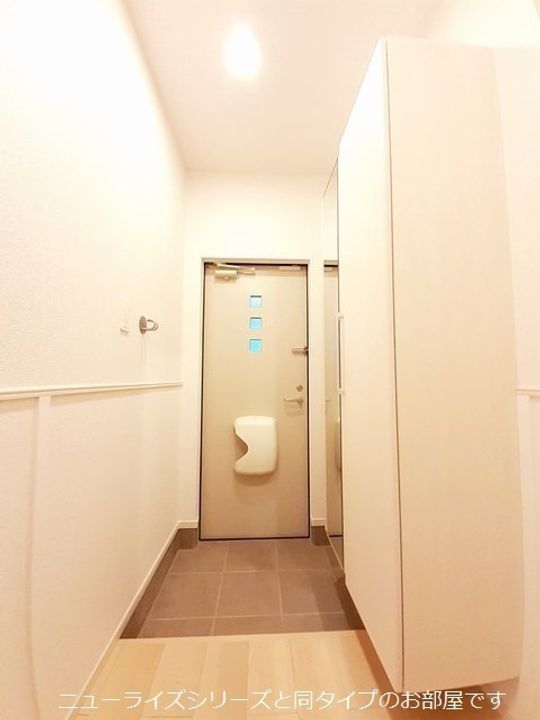 グレイスパークⅠの玄関
