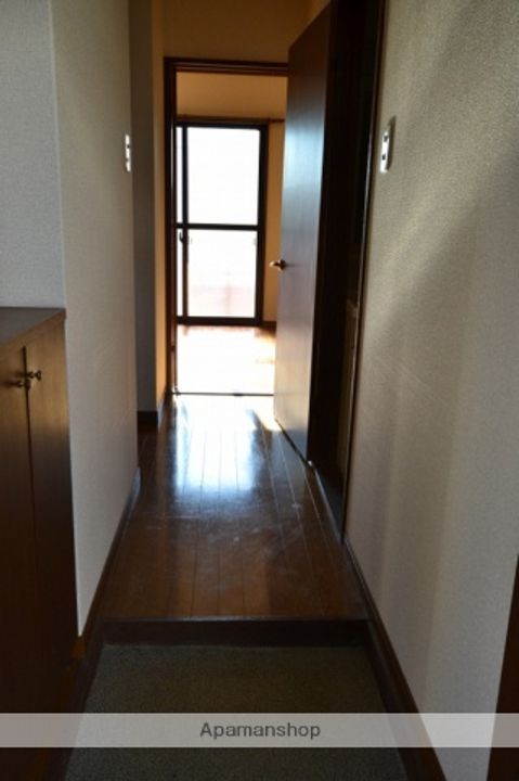 ラベンダーの玄関