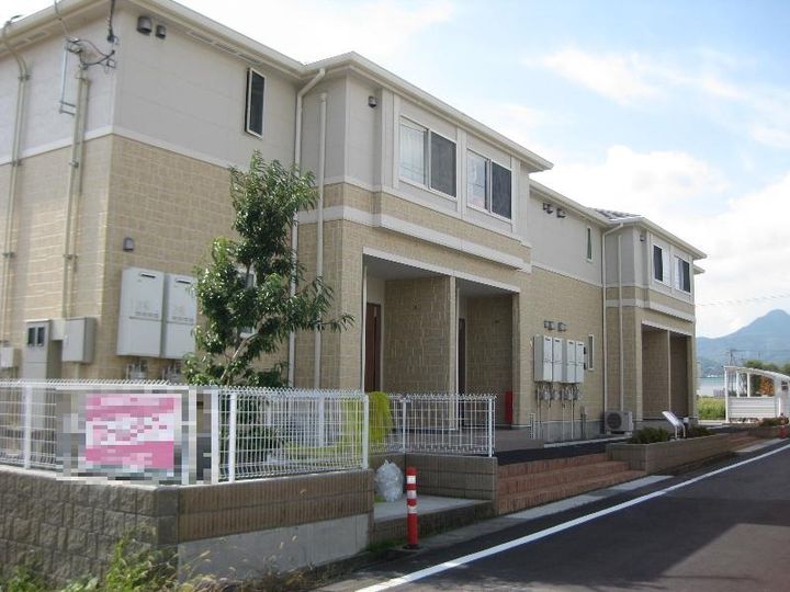 ピュア ステージ Bの外観