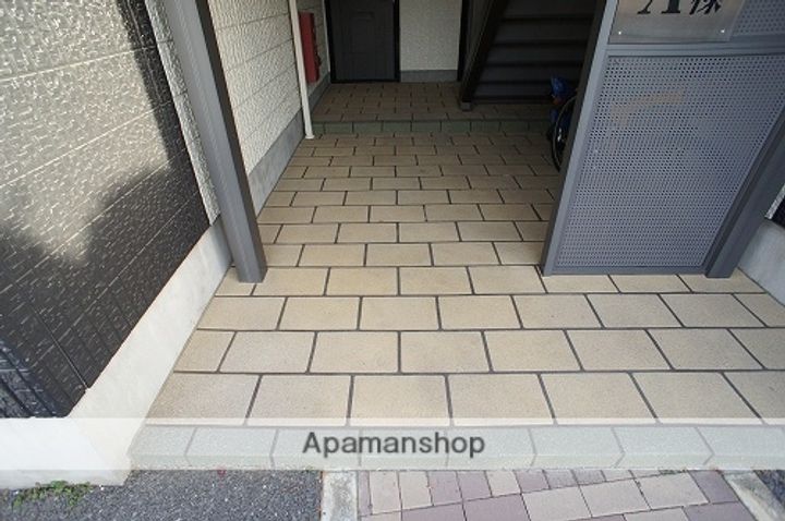 シャーメゾン中野A202の玄関