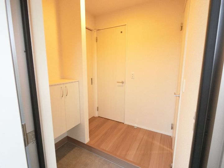 リコリスの玄関