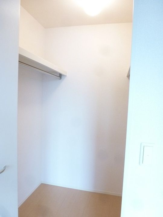 フロンティアFのその他画像