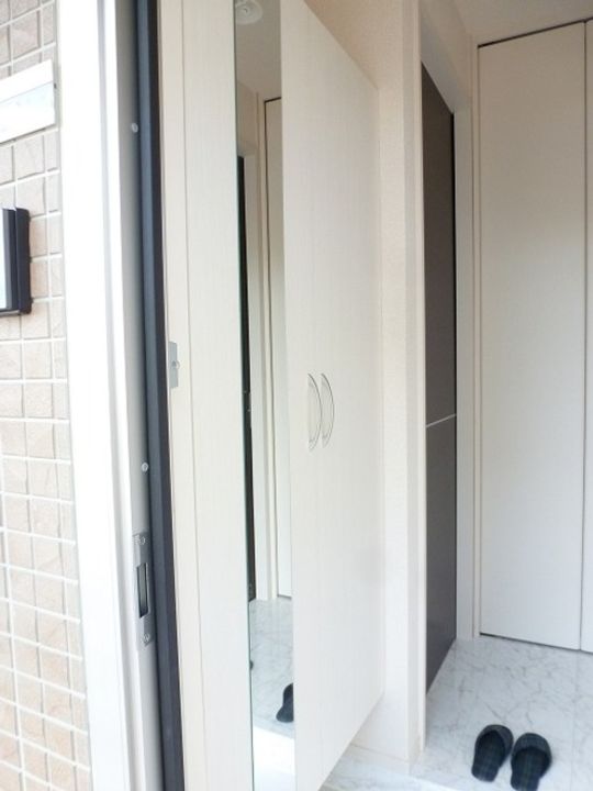 コンフォール・メゾン Ⅲの玄関