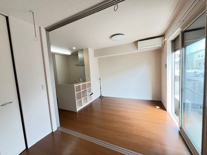 ハピネスの居間