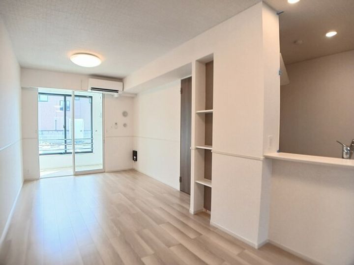 クルールBの居間