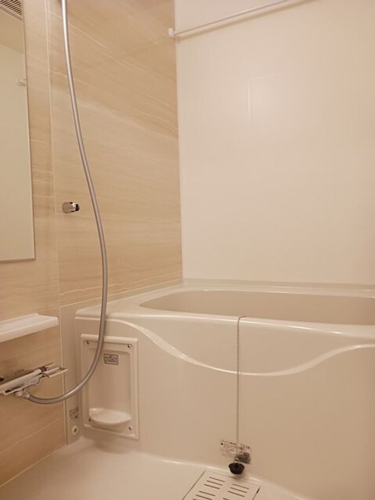 クルールEの風呂