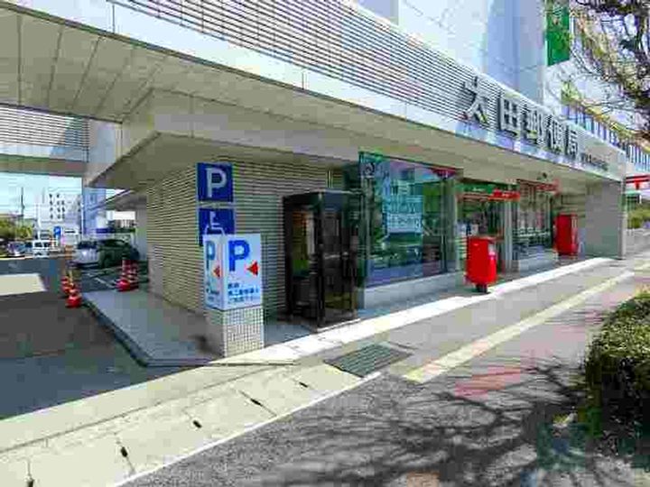 クルールEの周辺