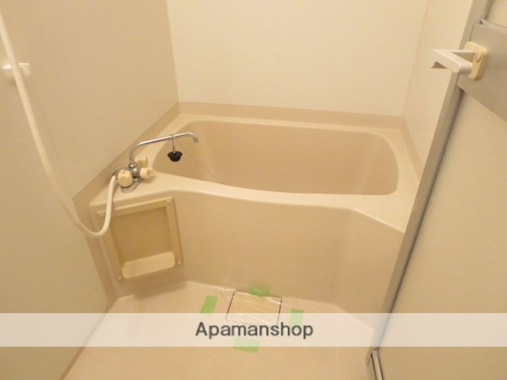 ロイヤルハイツ202の風呂