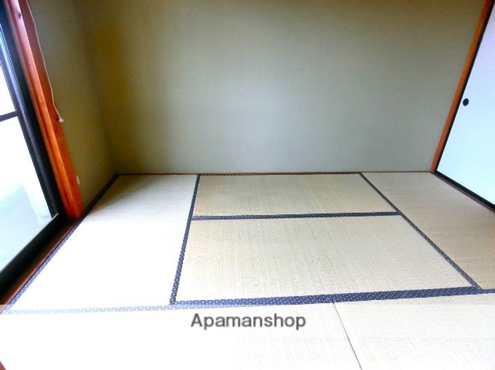 スペースタウン薮塚の内装